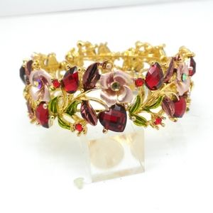Red Crystal Bracelet Link open Stretch